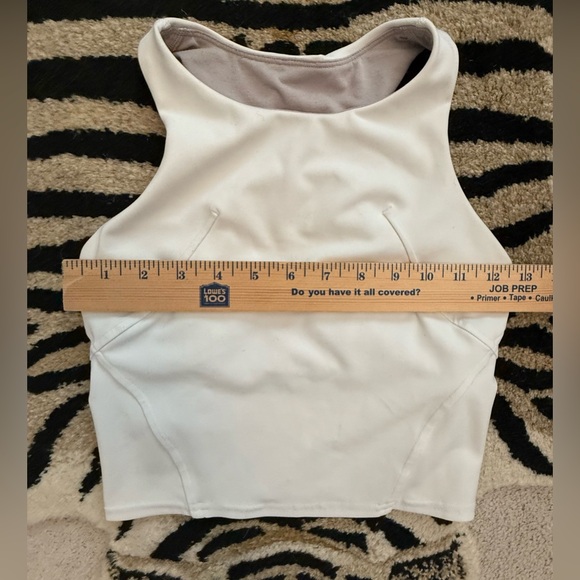 Lululemon Wunder Train Racerback Tank Top Bone Size 2 EUC - Picture 4 of 5